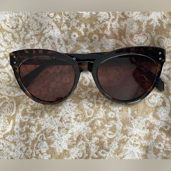 New Saint Owen x Curateur  Wylde tortoise shell sunglasses includes case - Picture 3 of 6